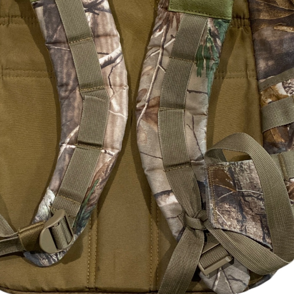 Buck Commander Hunting Backpack - image 7